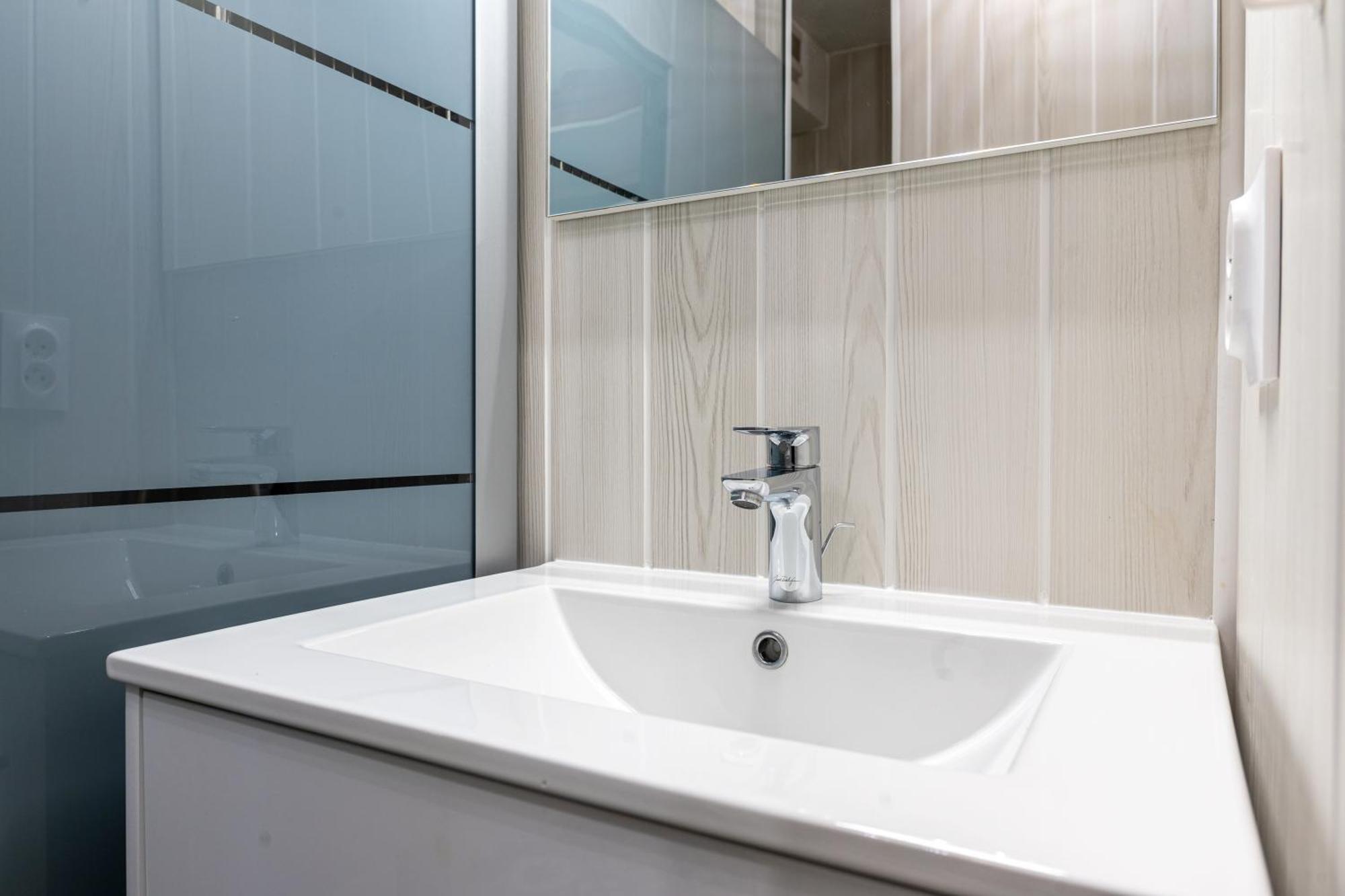Appartement 6 Personnes Saint-Francois-Longchamp Exterior photo